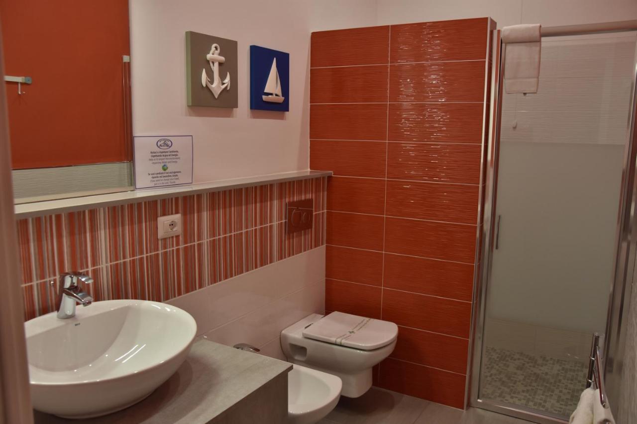 B&B Marina Blu Giardini Naxos Exteriör bild